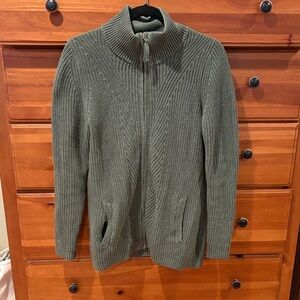 L.L. Bean Men's Sage Green Zip-Up Sweater